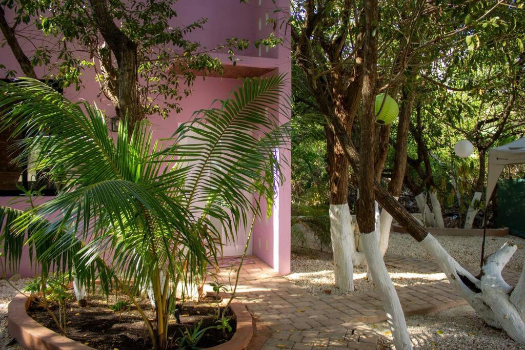 Casa Rosse Villa Tulum Pueblo Buitenkant foto